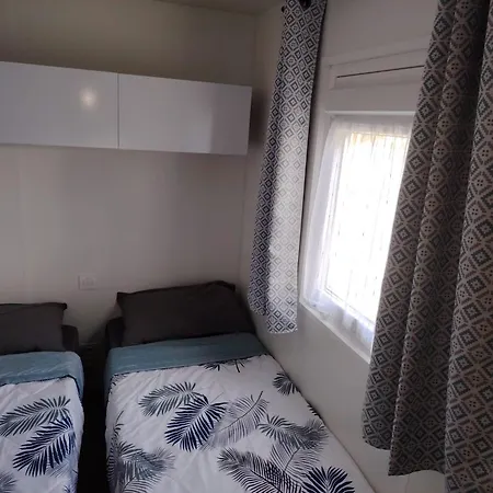 مكان تخييم Mobil-home 
